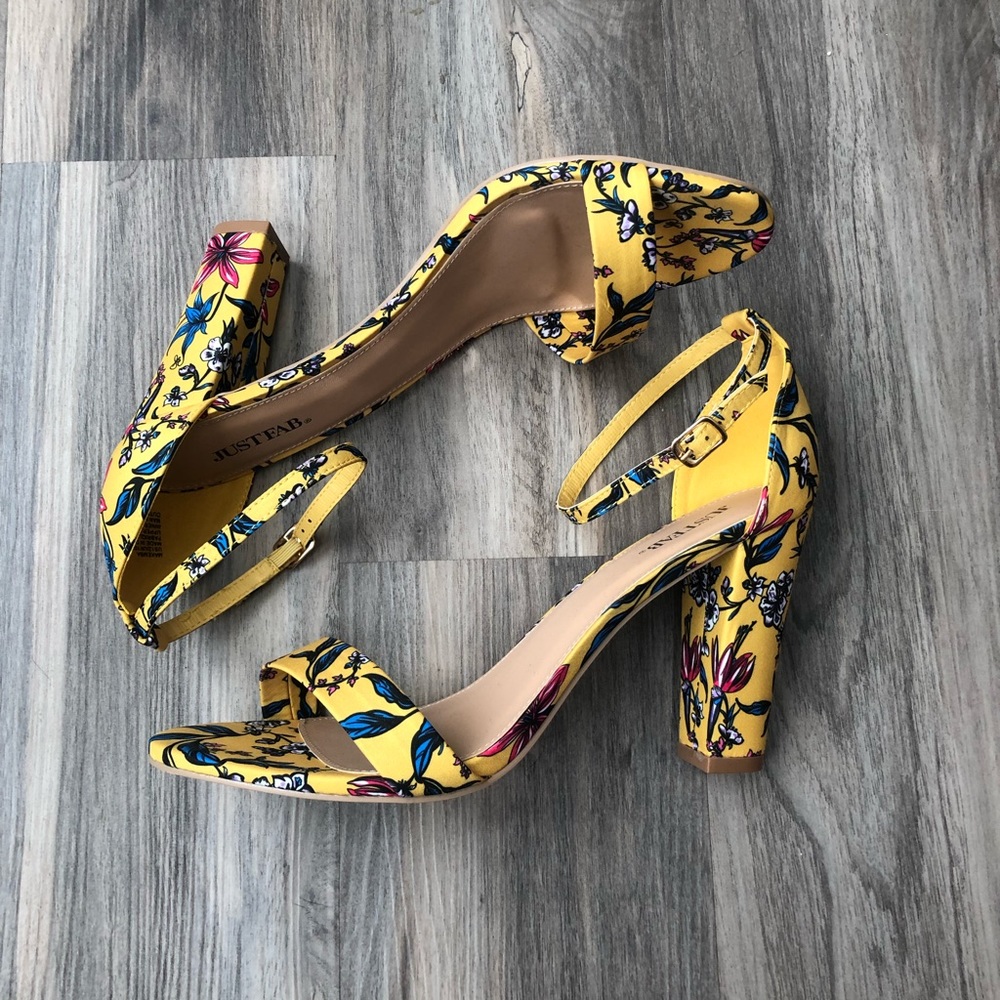 Makemba By Justfab - image 1